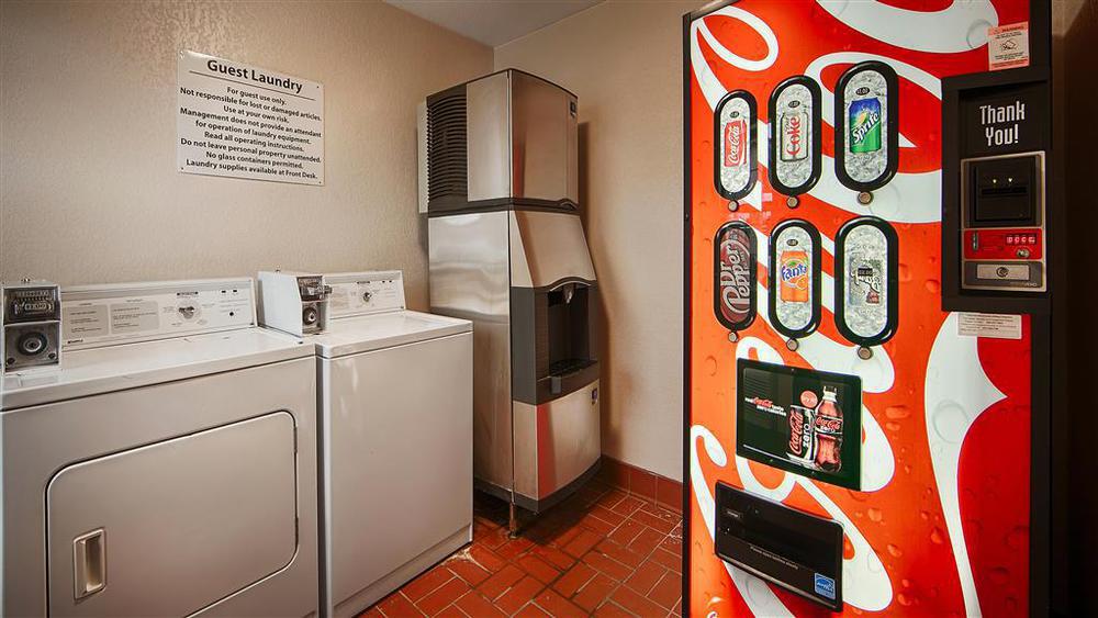 Super 8 by Wyndham Cleburne Motel Faciliteter billede