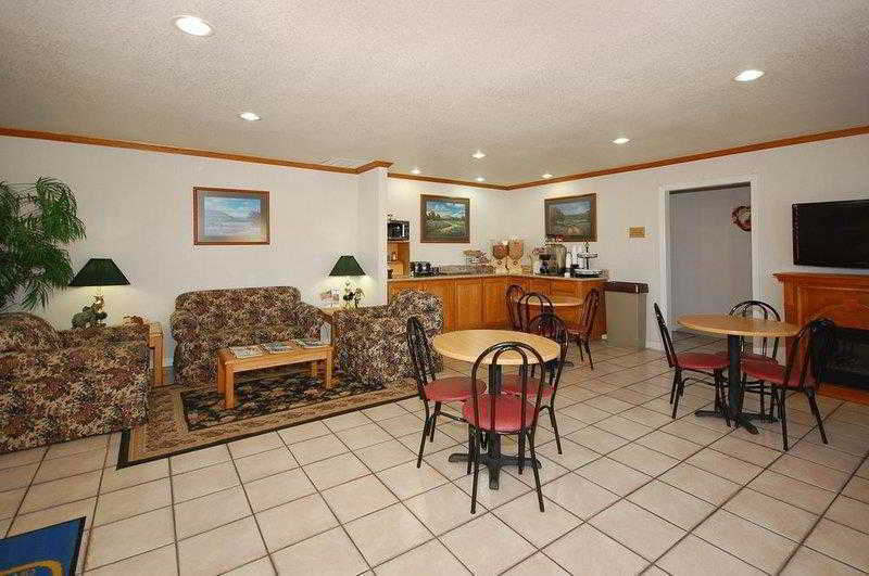 Super 8 by Wyndham Cleburne Motel Eksteriør billede